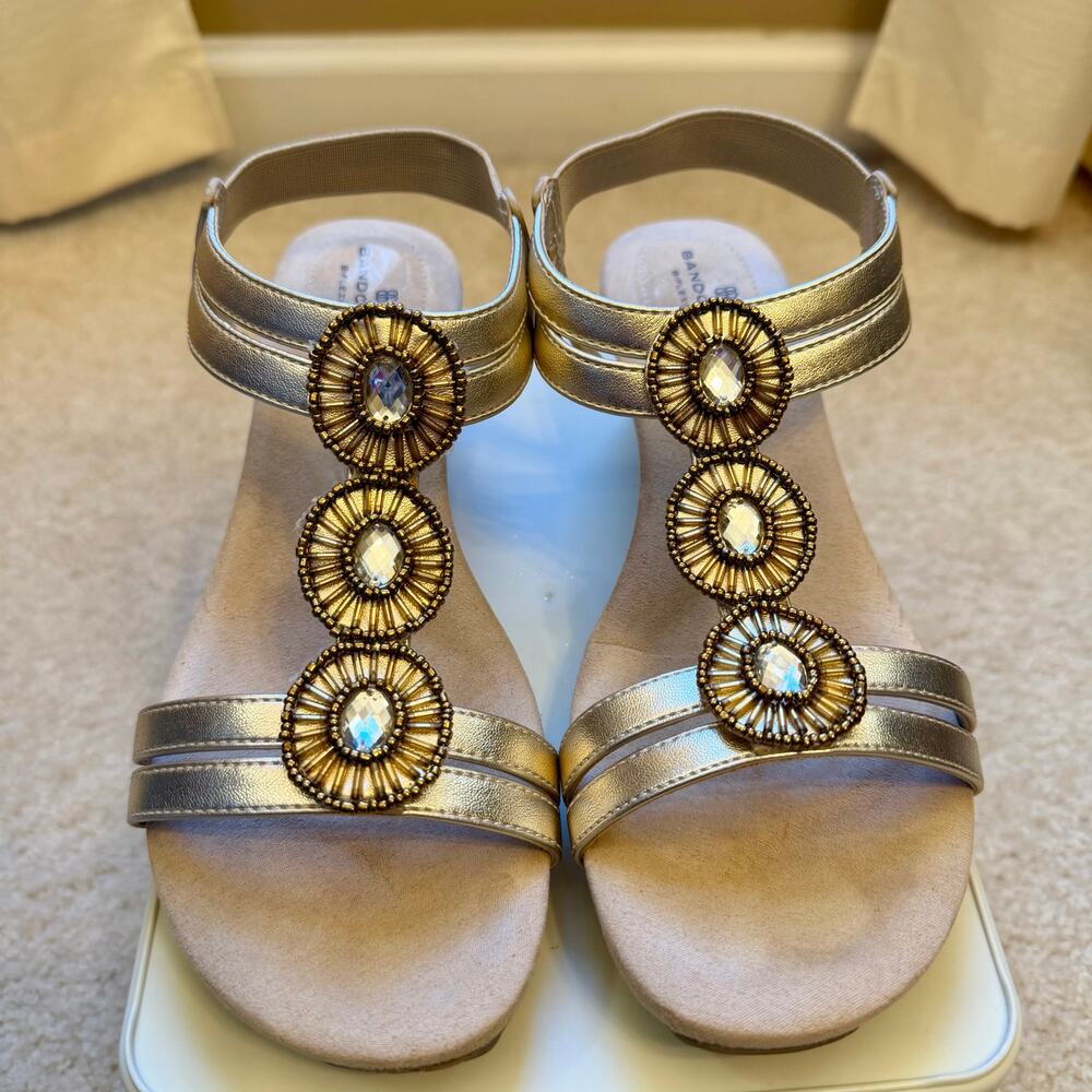 Bandolino Hibanna Gold Sandals Boho Glitz size 6.5